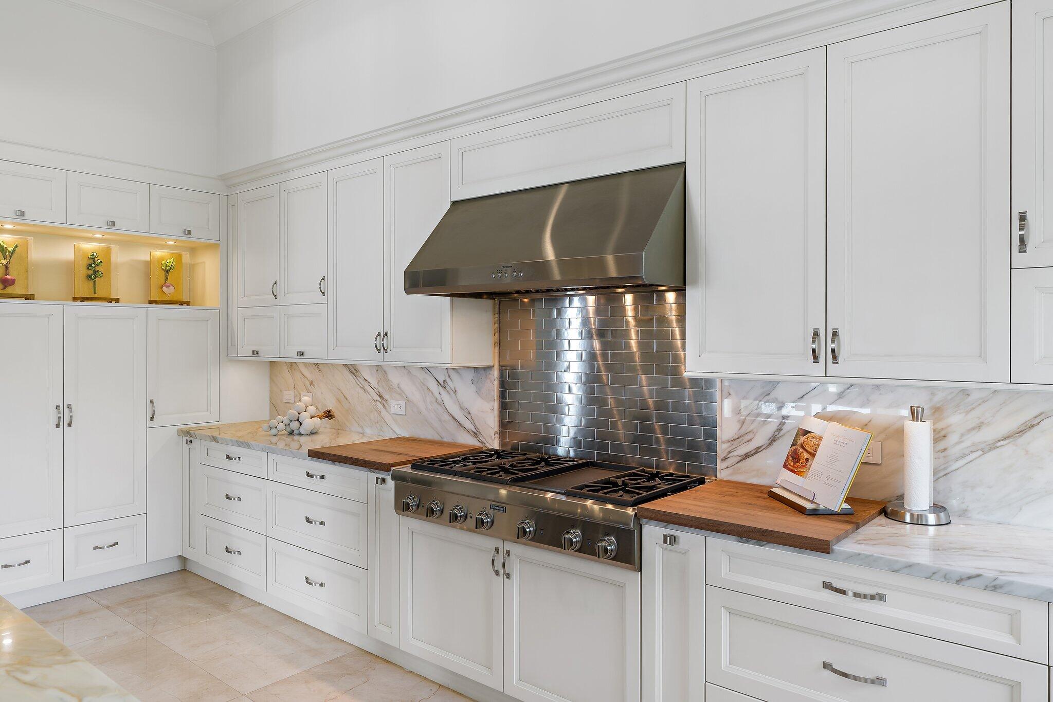 BAMBOO POINT - Residential