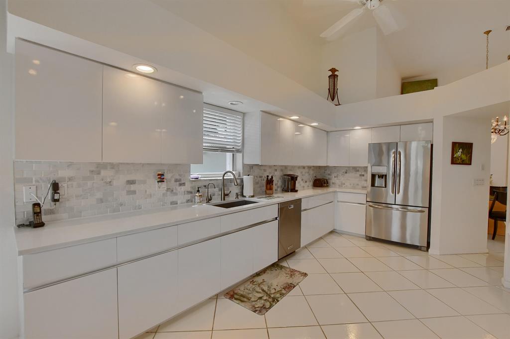 Indian Spring/Hamptons - Residential