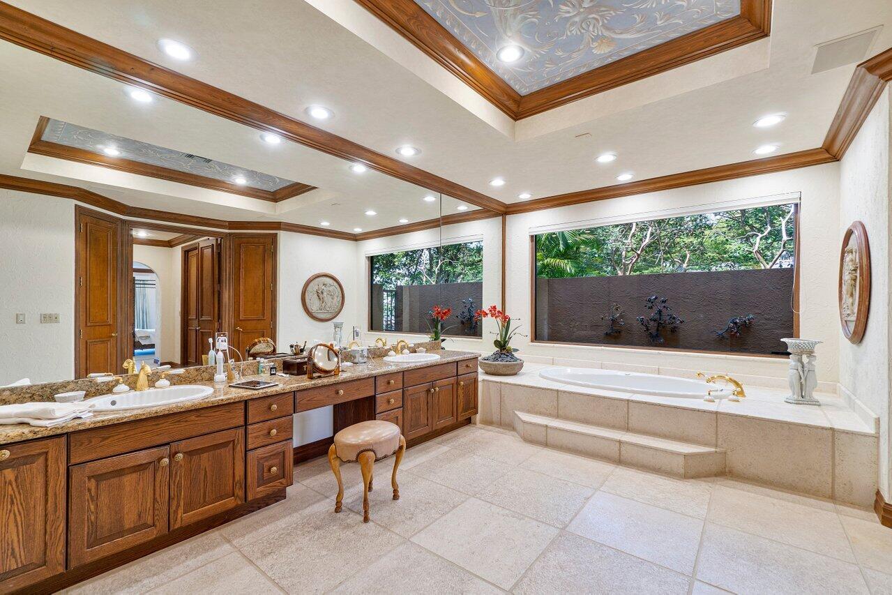 ST ANDREWS COUNTRY CLUB - Residential