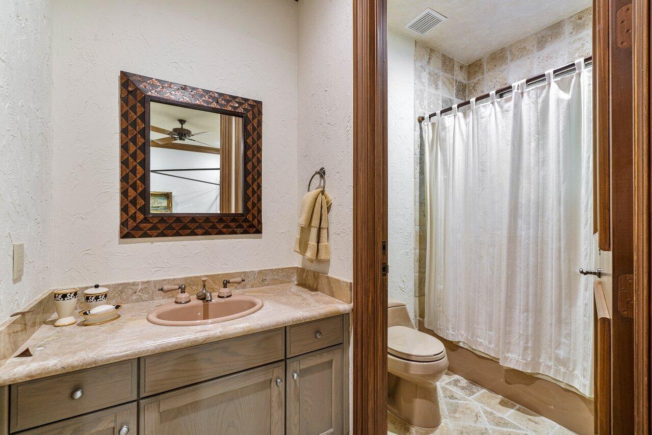 ST ANDREWS COUNTRY CLUB - Residential