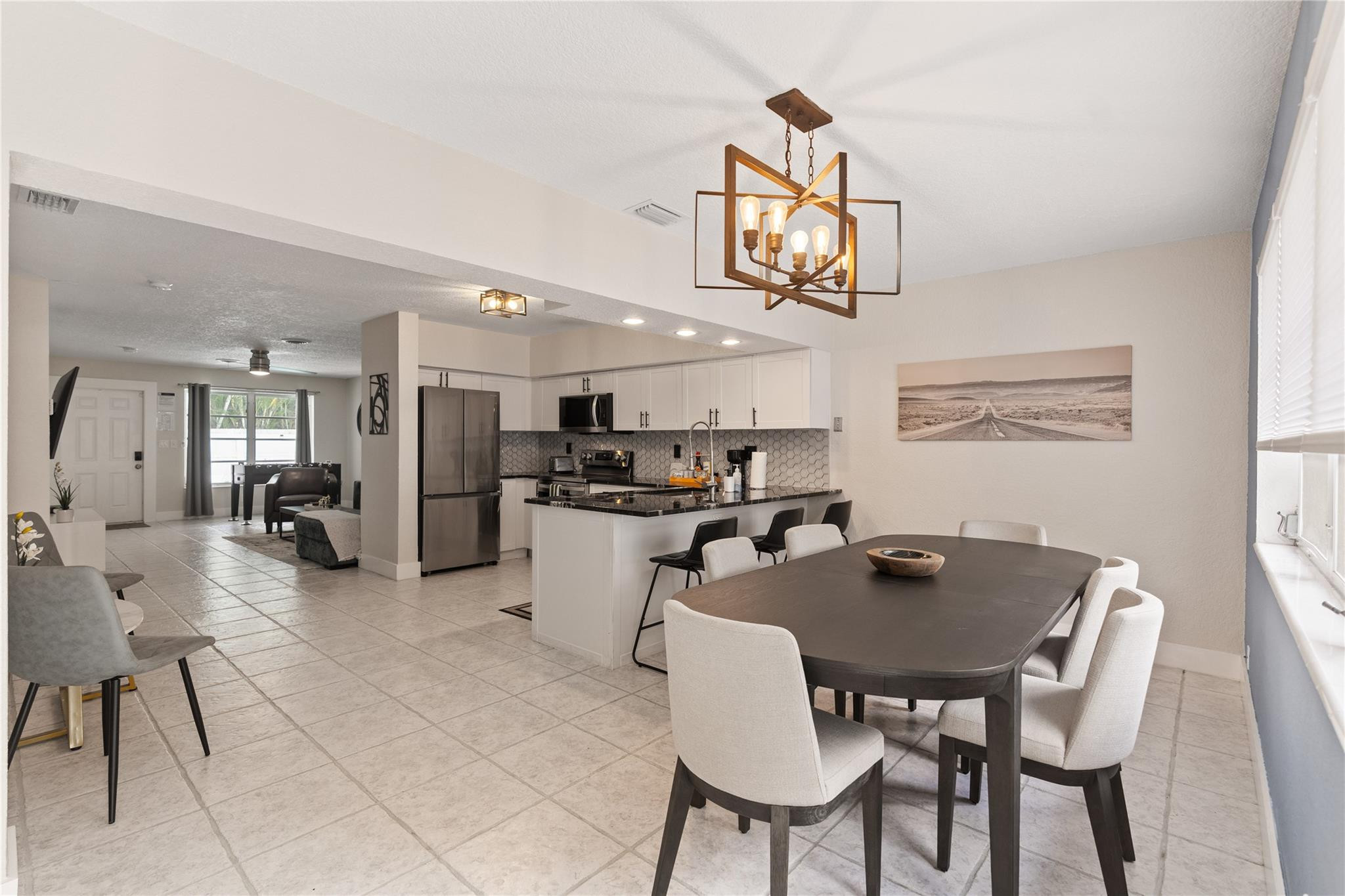 CORAL RIDGE ISLES - Residential Income