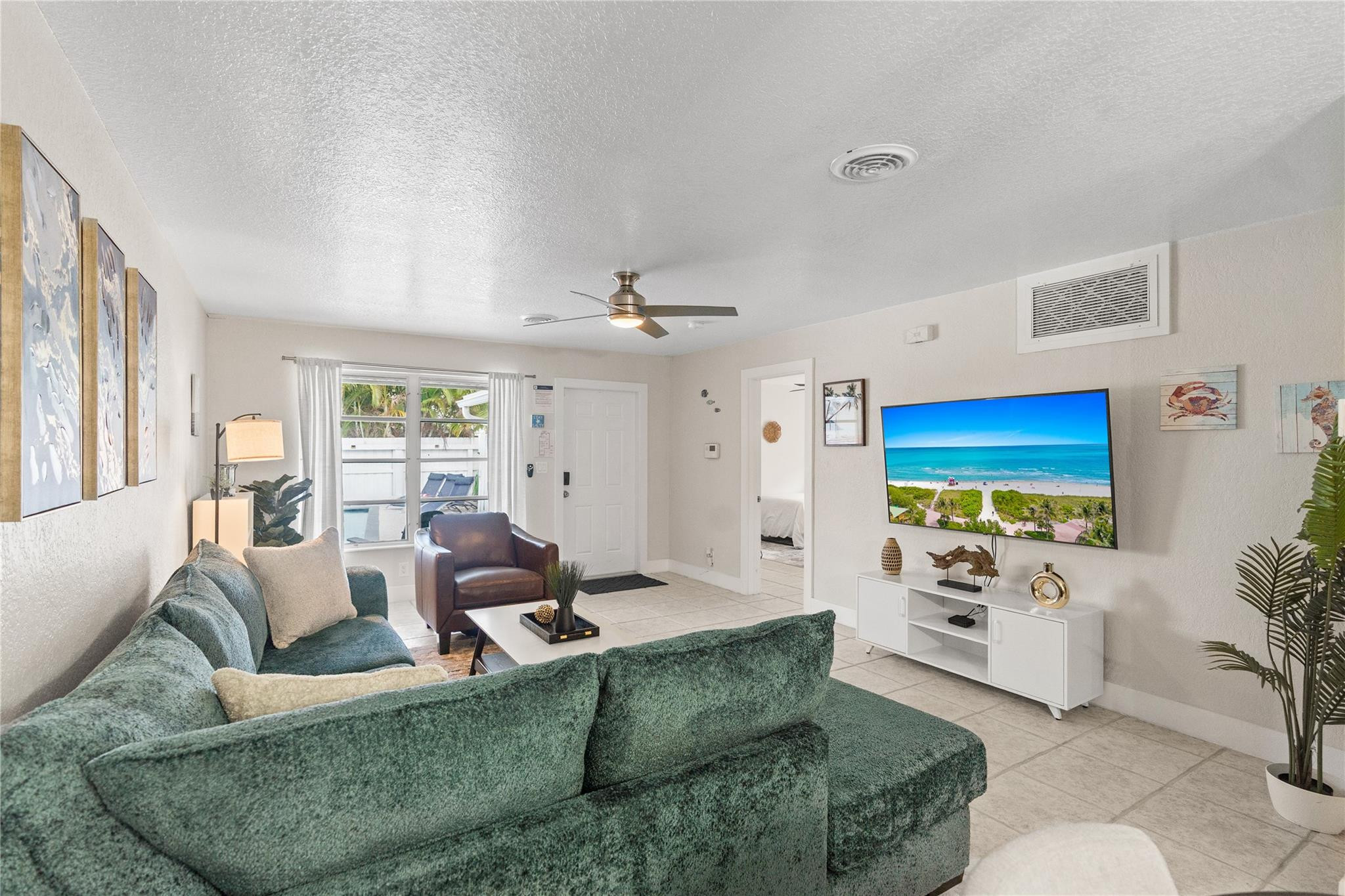 CORAL RIDGE ISLES - Residential Income