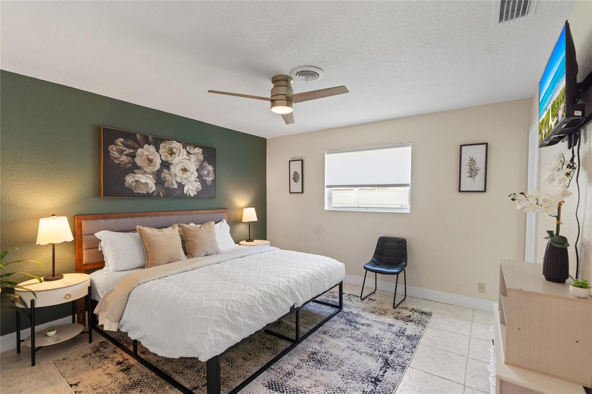 CORAL RIDGE ISLES - Residential Income