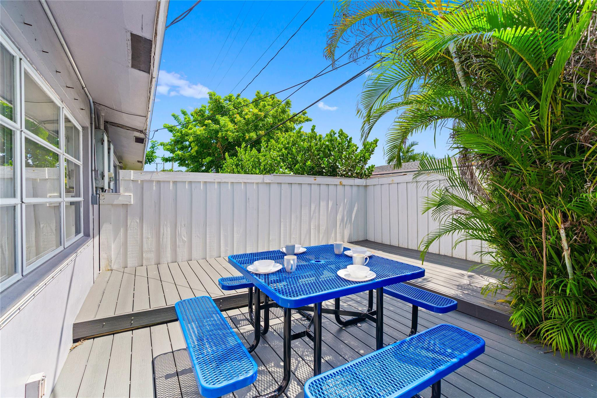 CORAL RIDGE ISLES - Residential Income