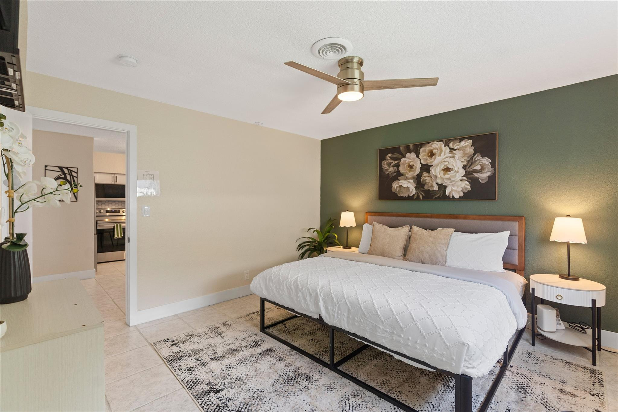 CORAL RIDGE ISLES - Residential Income