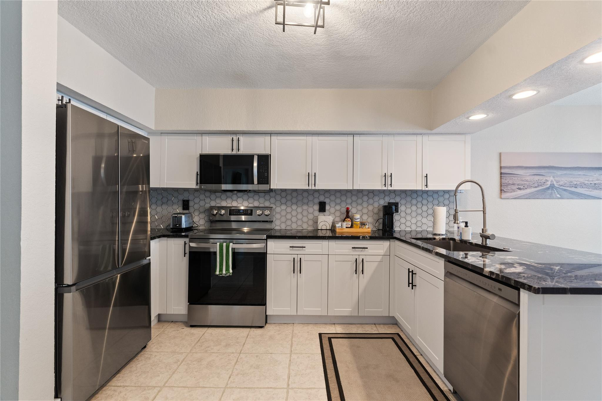 CORAL RIDGE ISLES - Residential Income