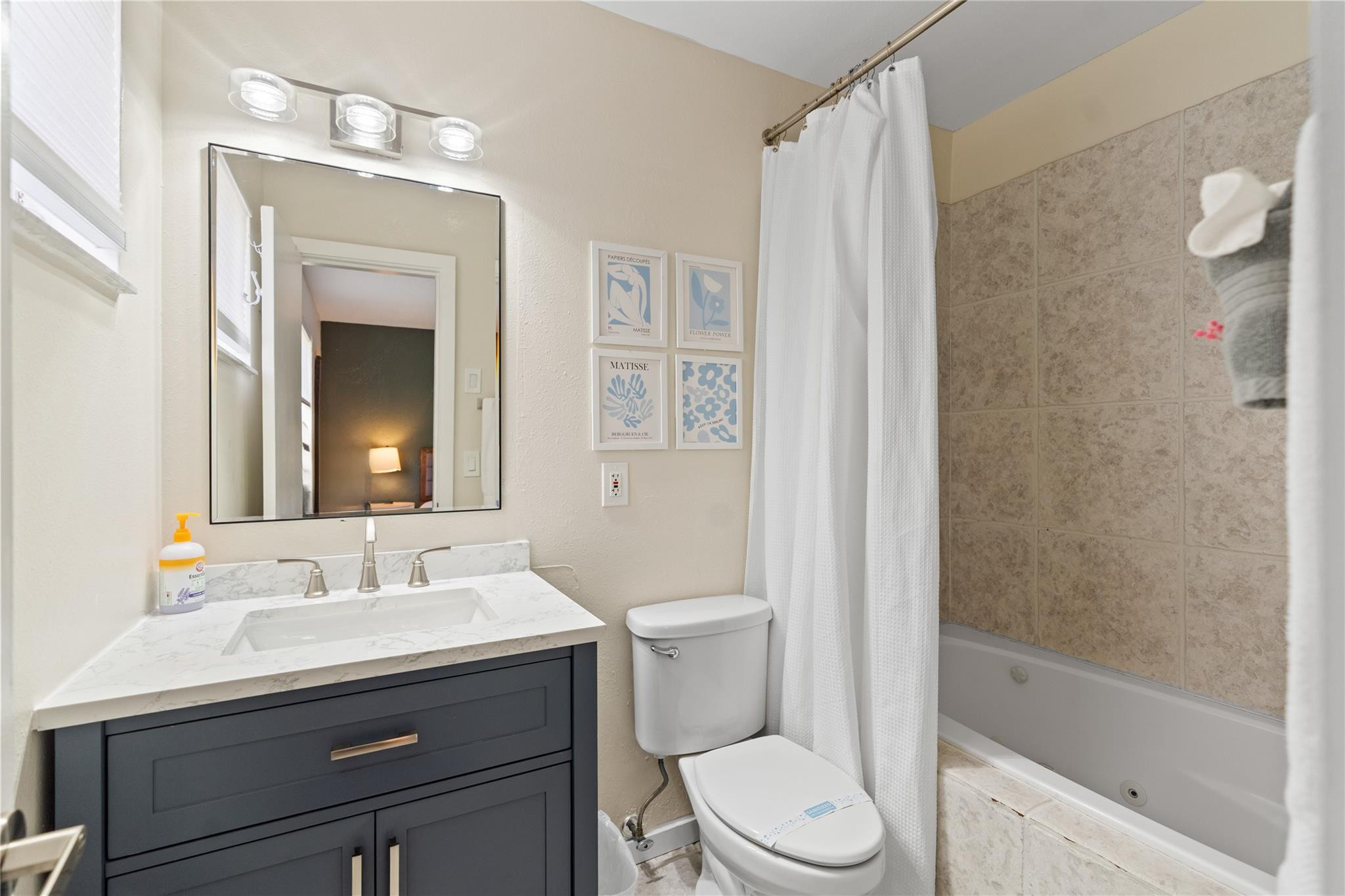 CORAL RIDGE ISLES - Residential Income