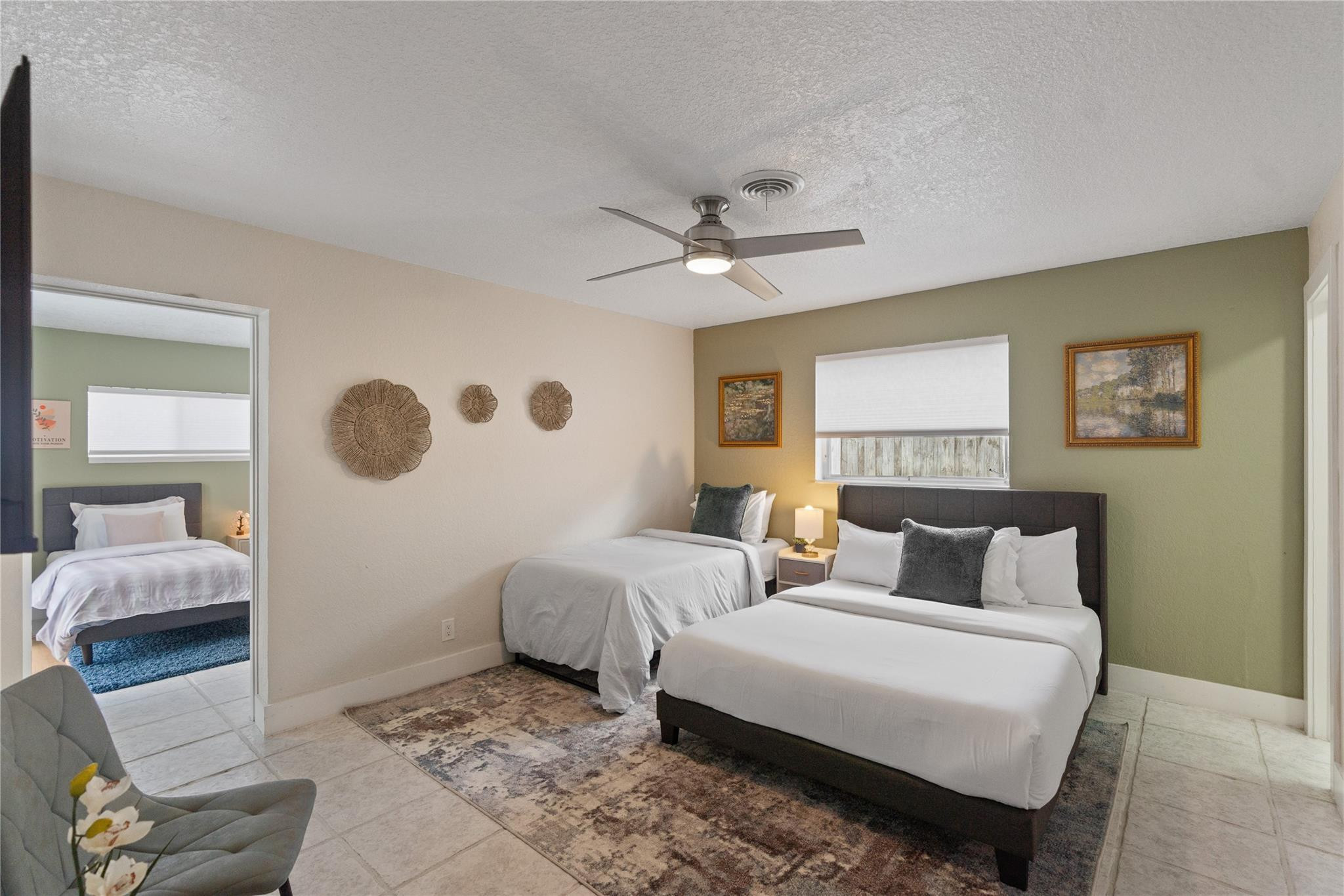 CORAL RIDGE ISLES - Residential Income