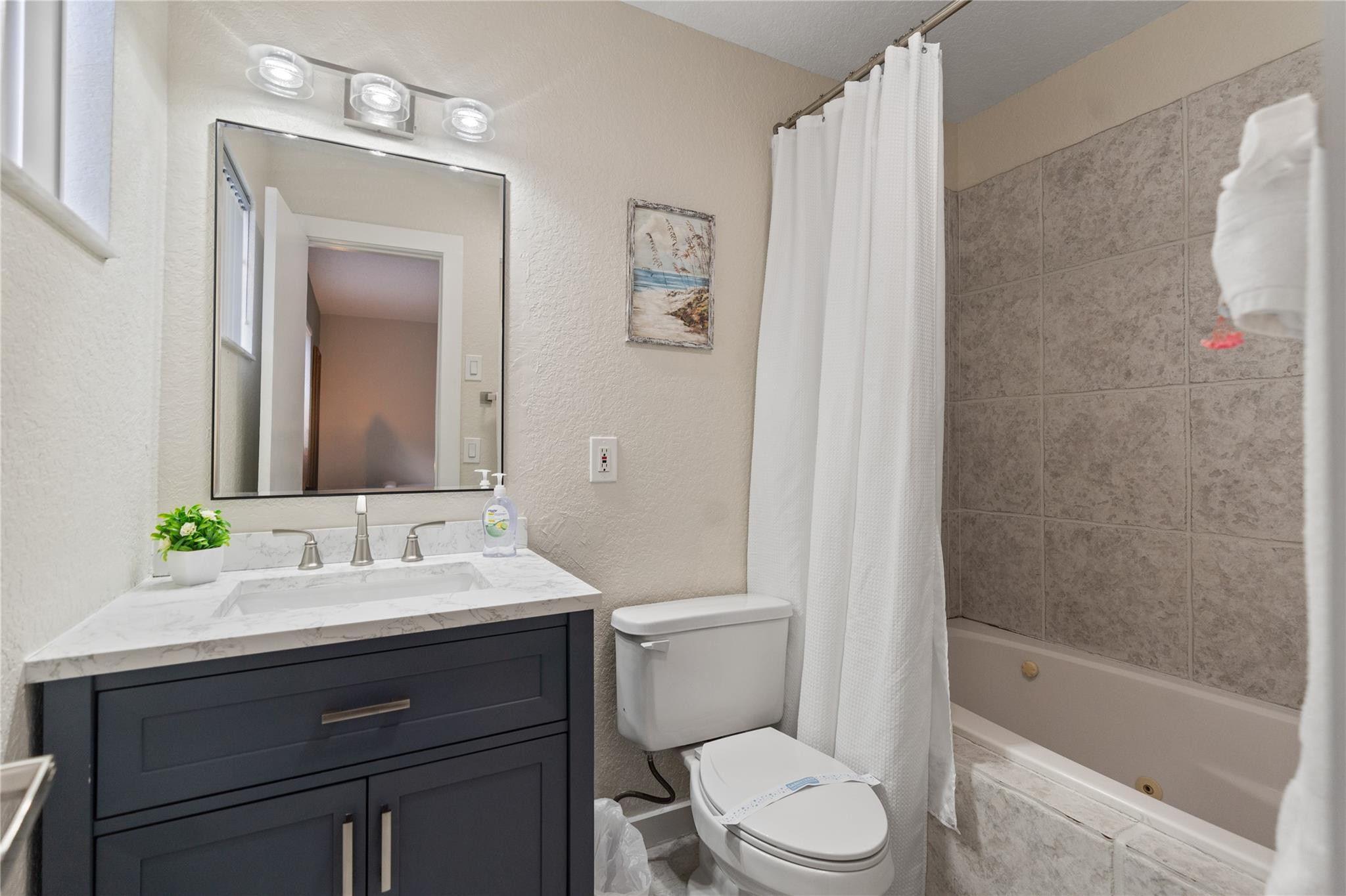 CORAL RIDGE ISLES - Residential Income