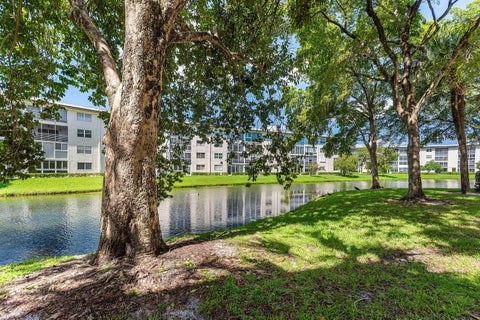 Tiny photo for 1702 Andros Isle #C4, Coconut Creek, FL 33066 (MLS # B26089445)