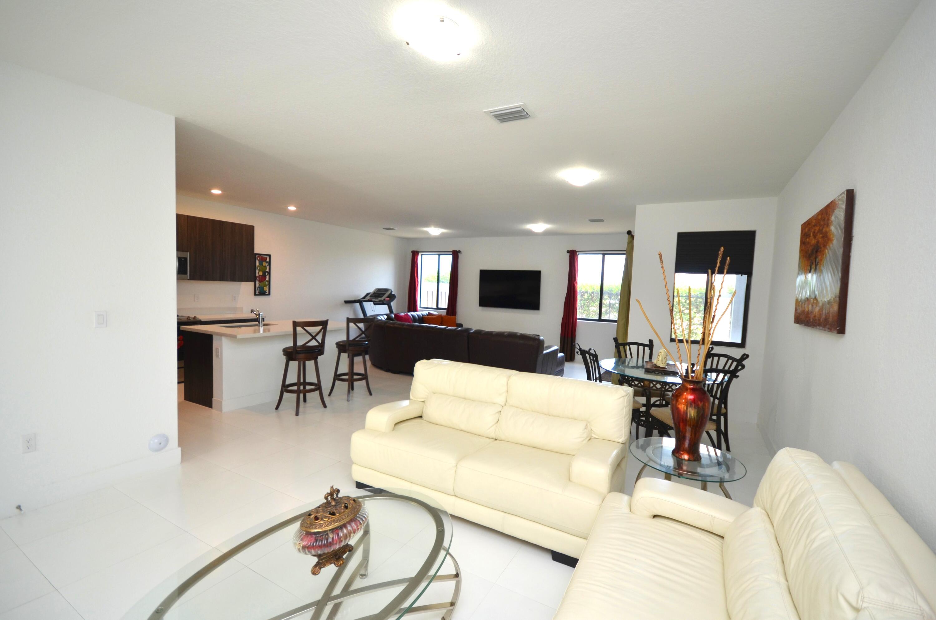 15743 SW 136th Terrace, Miami FL 33196