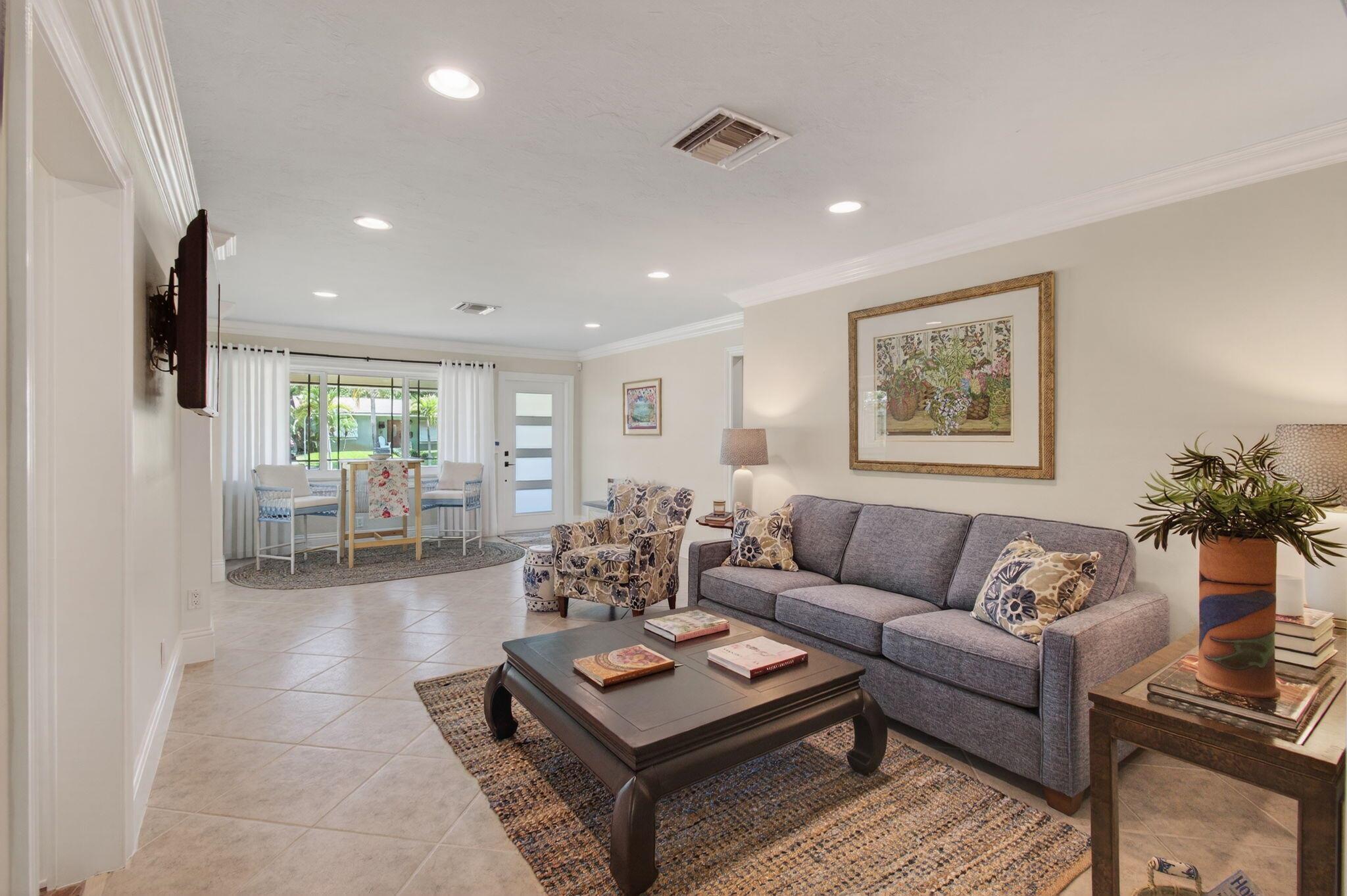 COLLEGE PARK - Residential