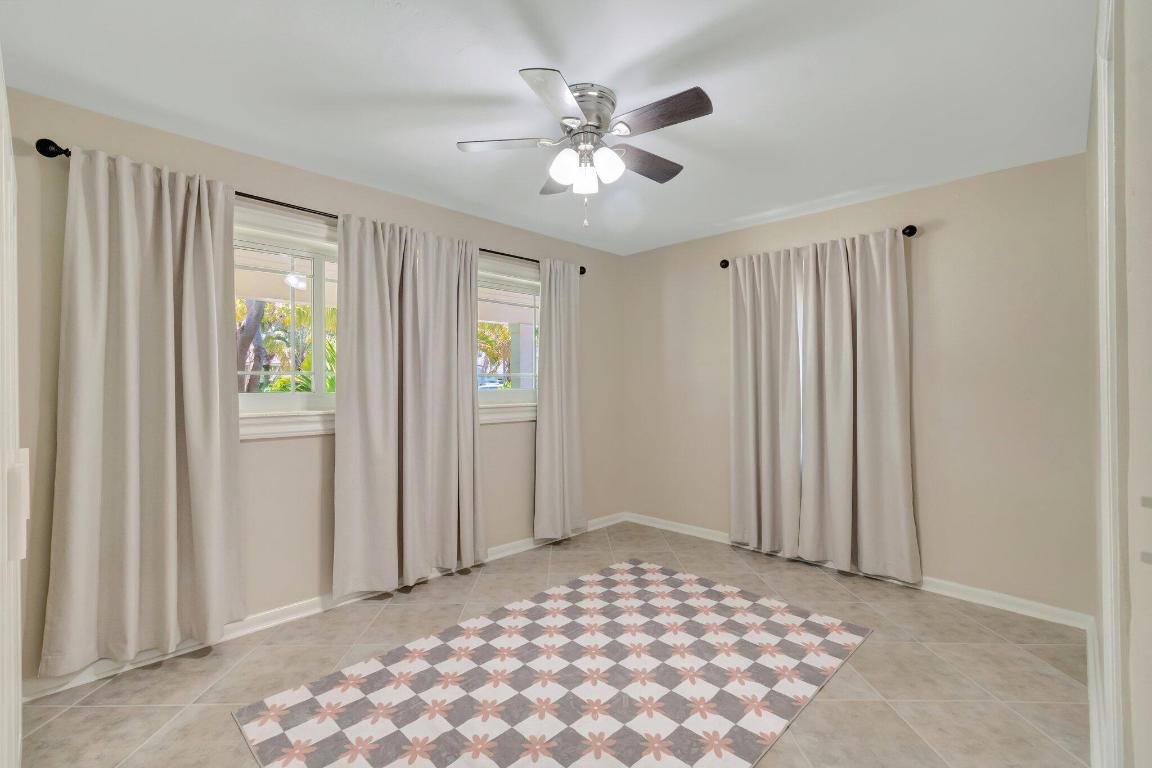 COLLEGE PARK - Residential