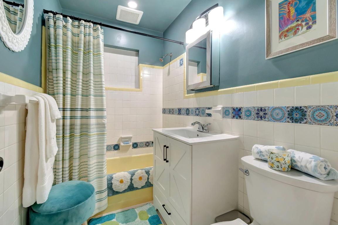 COLLEGE PARK - Residential