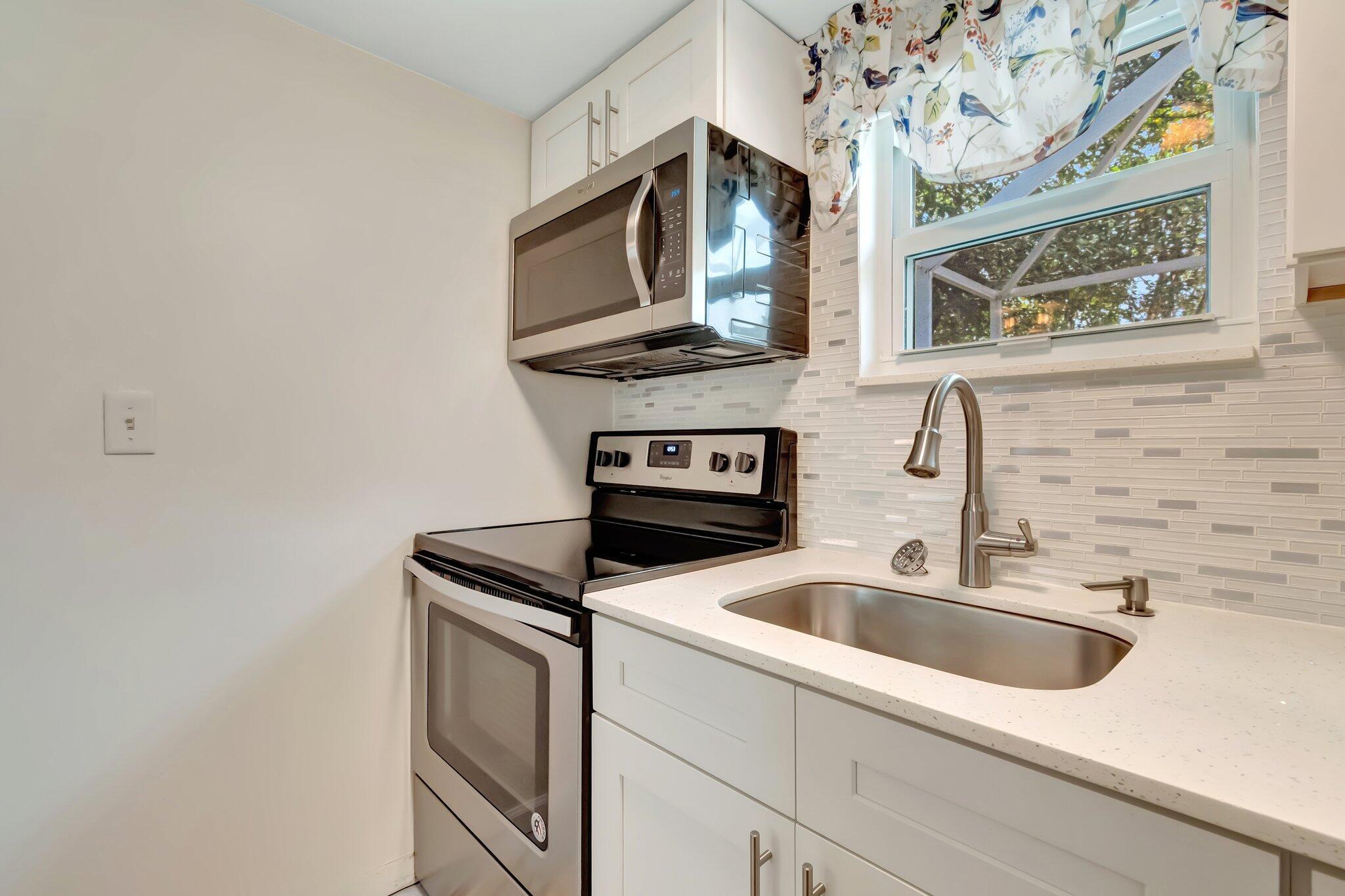 COLLEGE PARK - Residential