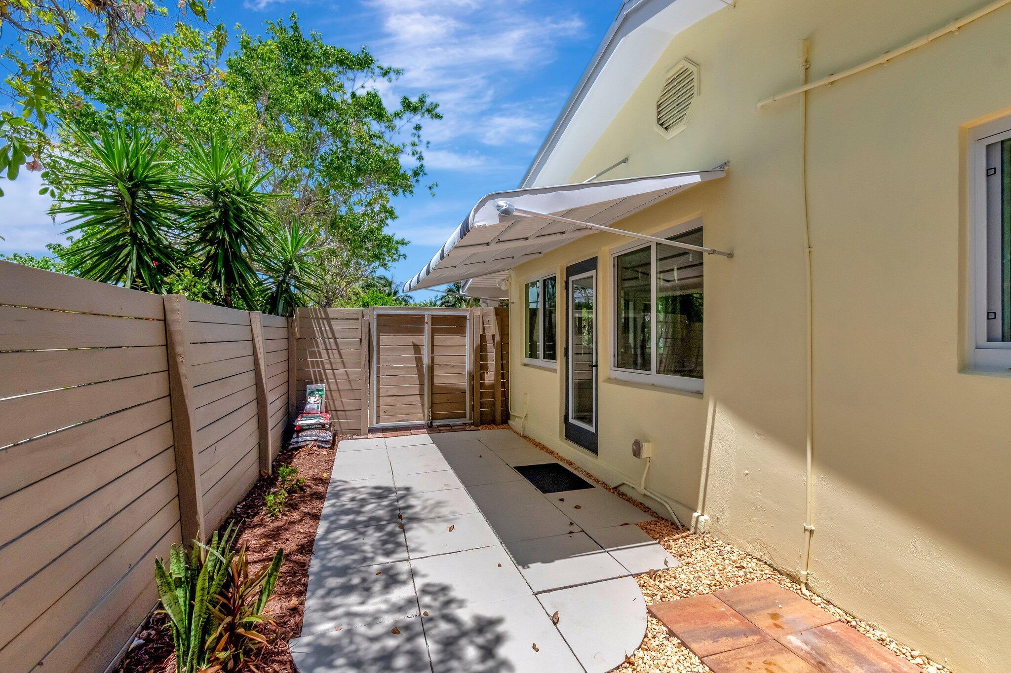 COLLEGE PARK - Residential