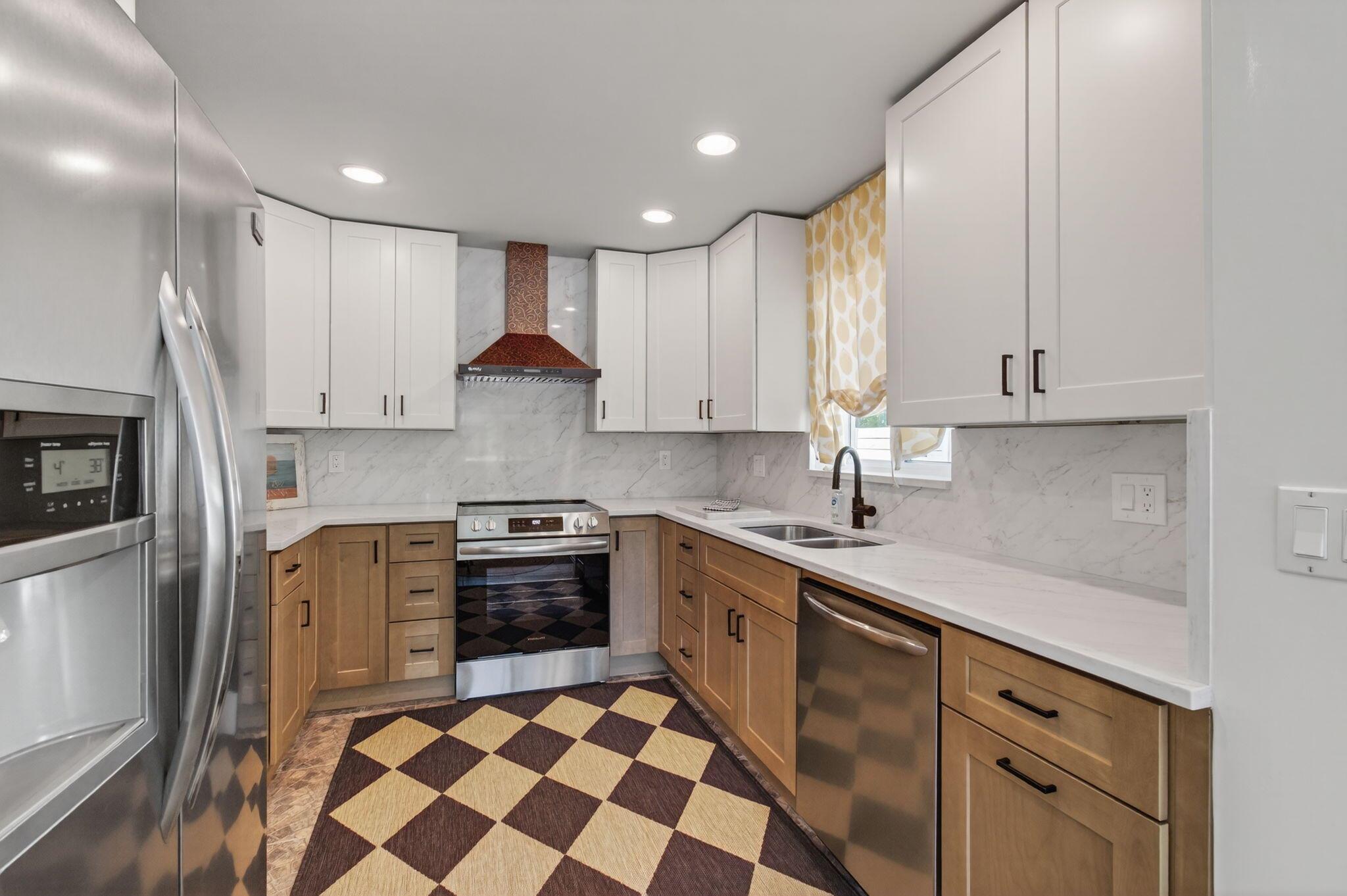 COLLEGE PARK - Residential