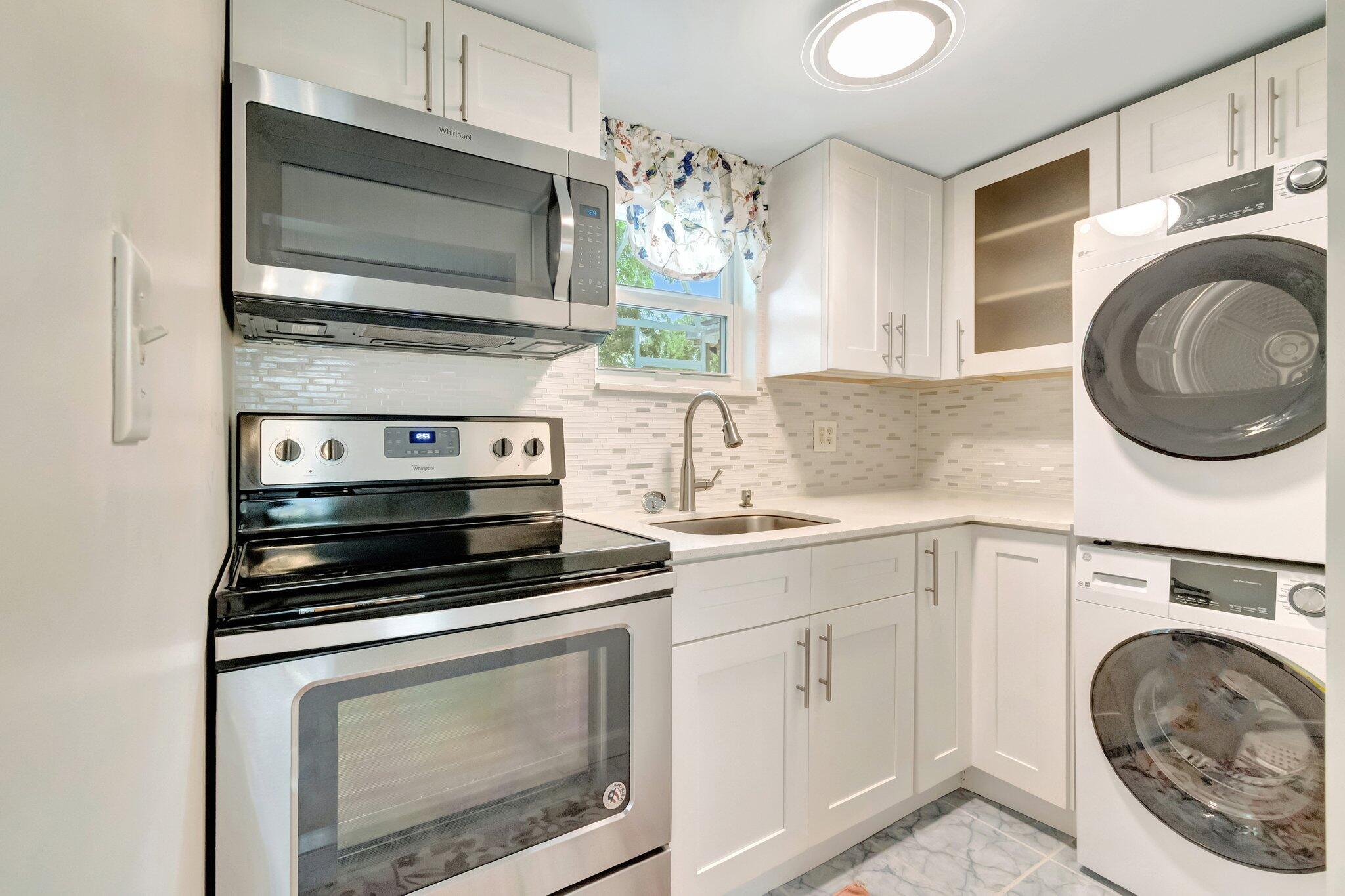 COLLEGE PARK - Residential