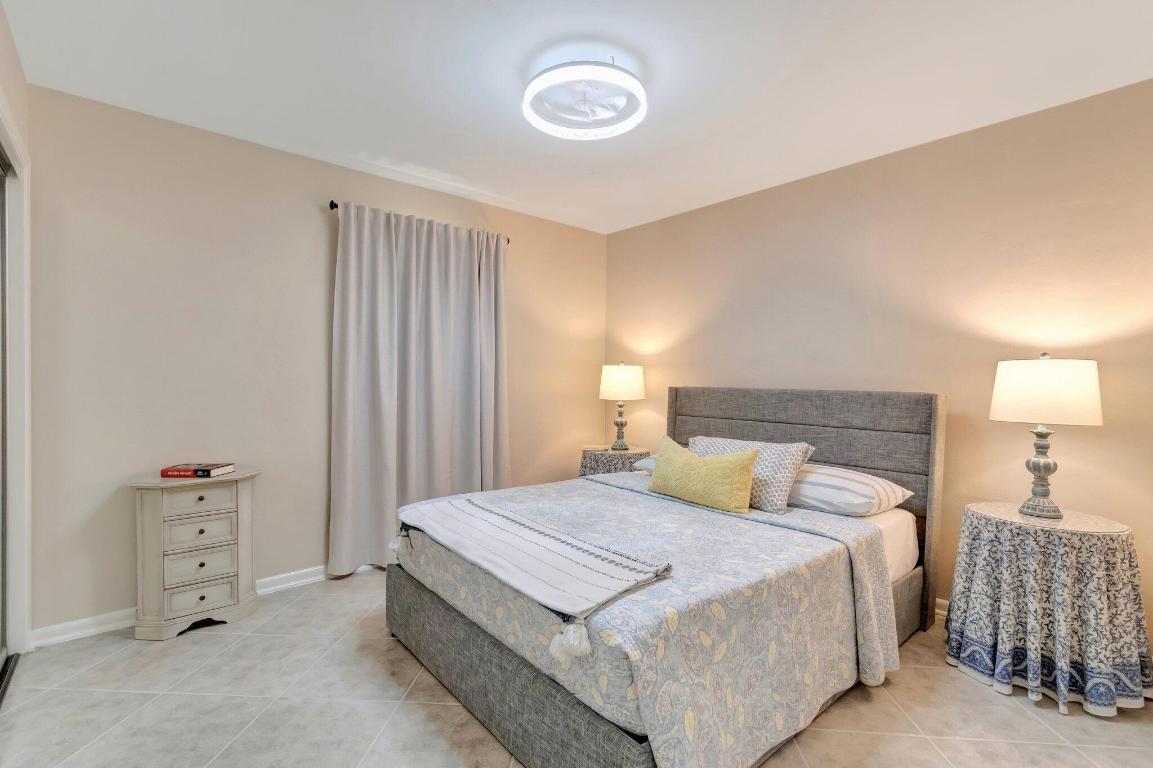 COLLEGE PARK - Residential