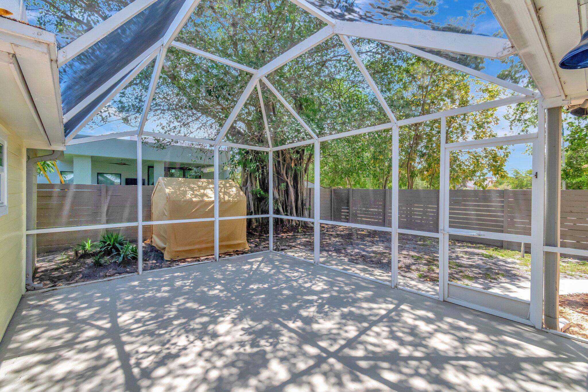 COLLEGE PARK - Residential