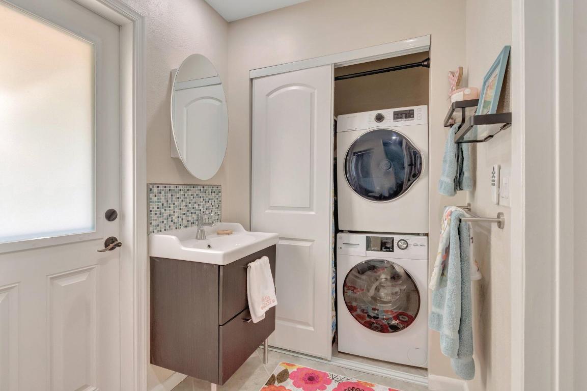 COLLEGE PARK - Residential