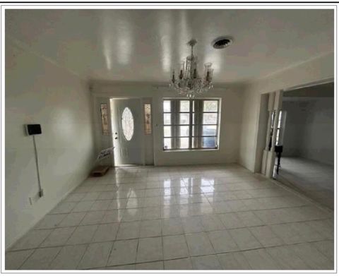 Palm Beach County AI Powered Bank Owned Foreclosure REO Property Search 740 SE 2nd Street Belle Glade FL 33430