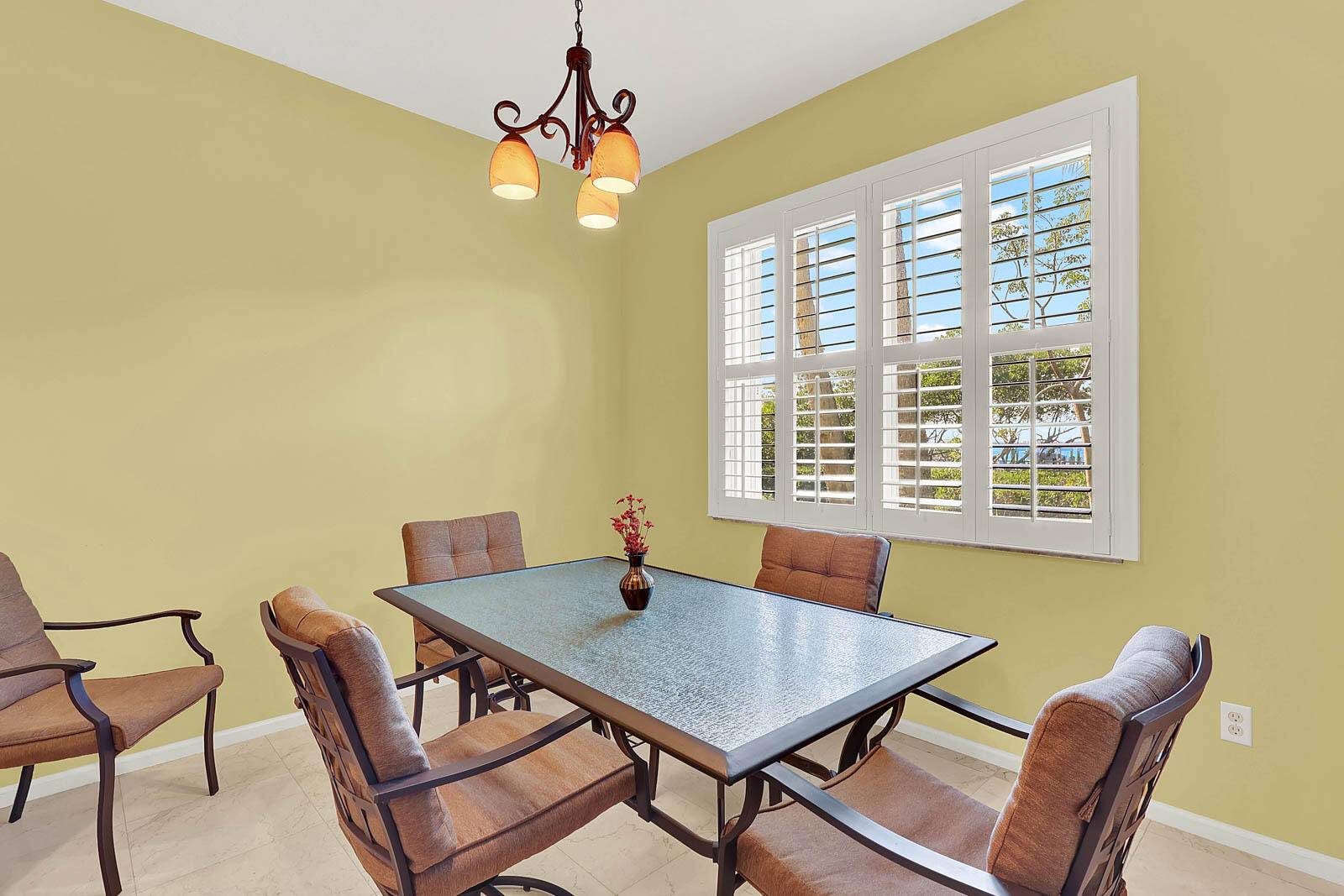 MARINER BAY - Residential