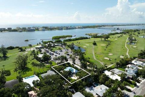 A home in Lake Worth Beach