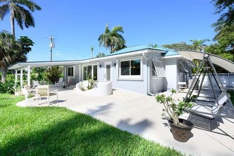 A home in Lake Worth Beach