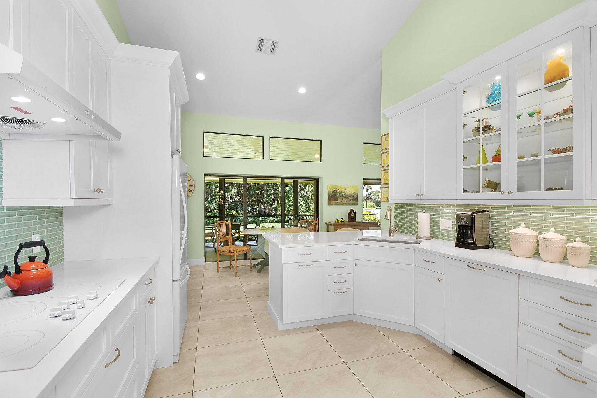 MARINER SANDS - Residential