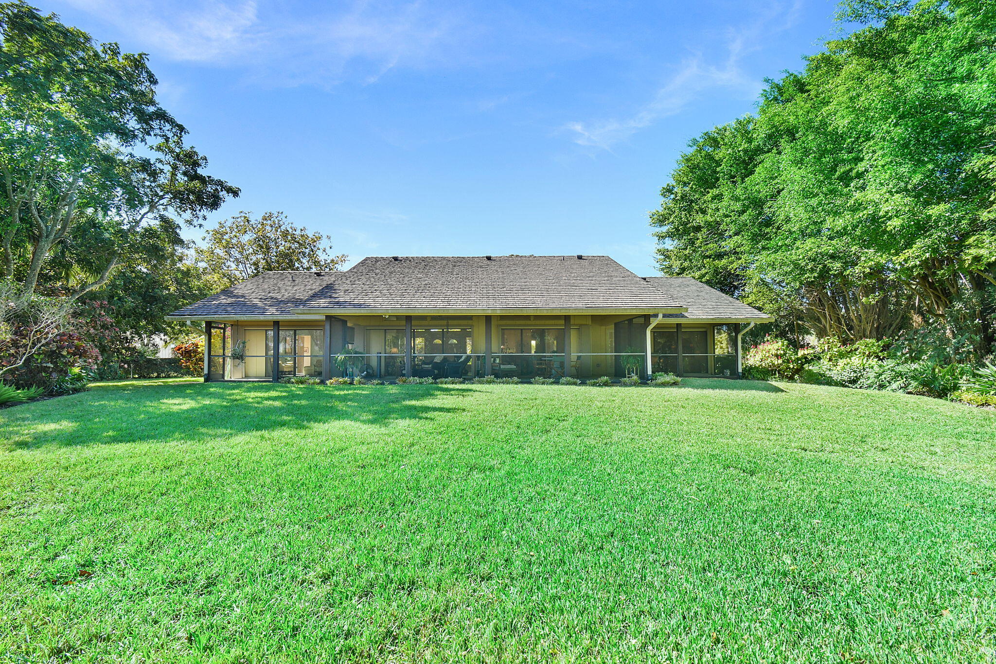 MARINER SANDS - Residential