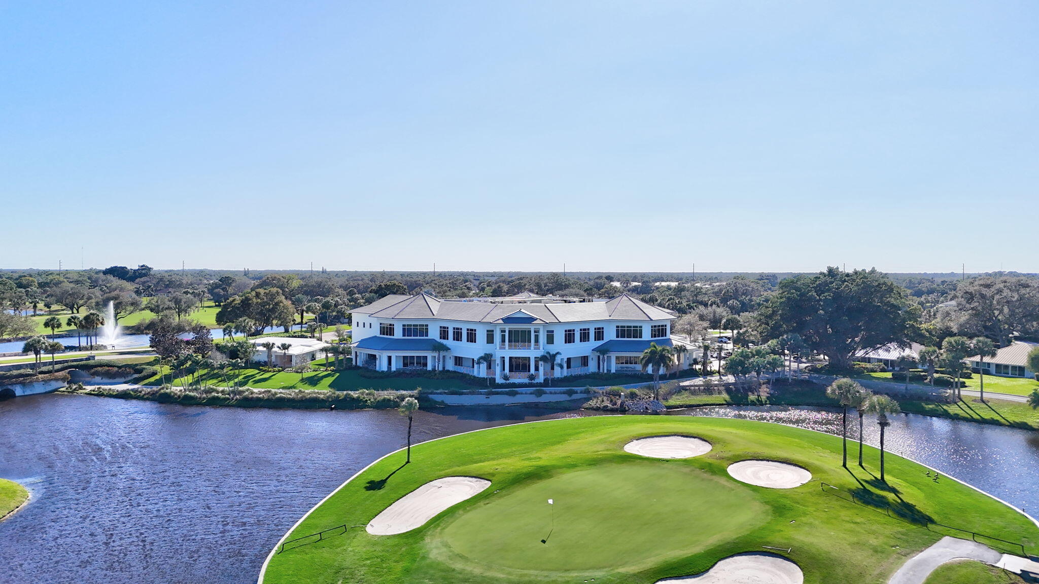 MARINER SANDS - Residential