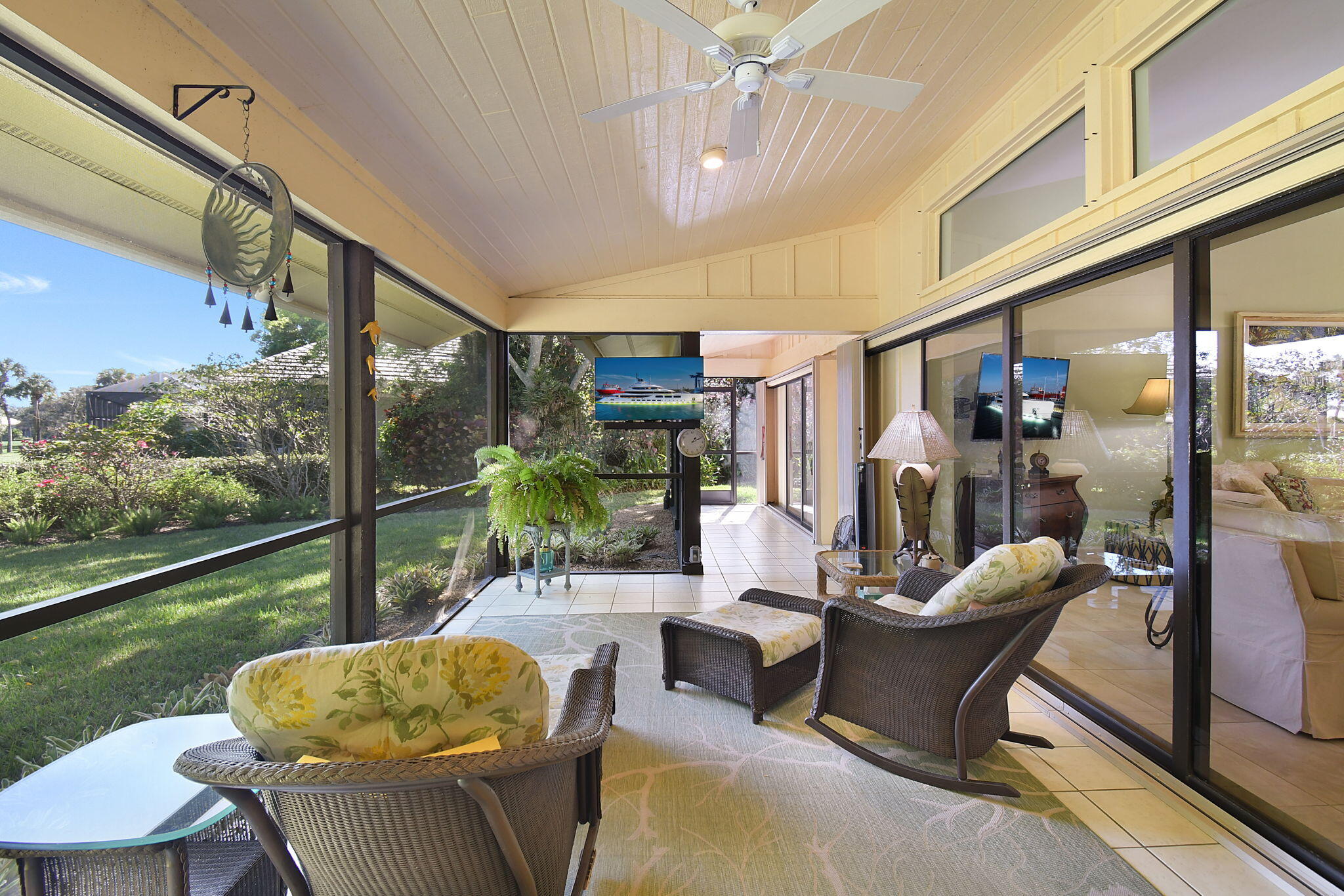 MARINER SANDS - Residential