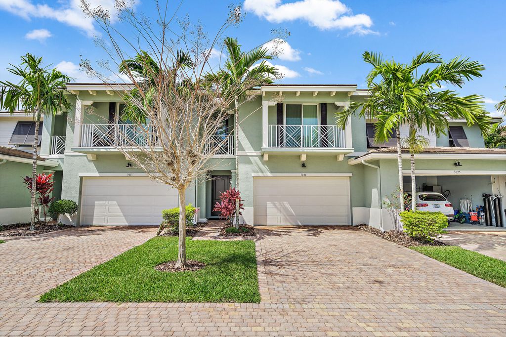 Photo of 3021 Princeton Lane, Palm Beach Gardens, FL 33418 (MLS # R10783573)