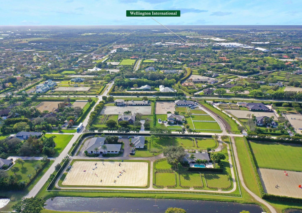 Photo of 14169 Belmont Trace, Wellington, FL 33414 (MLS # B26027942)