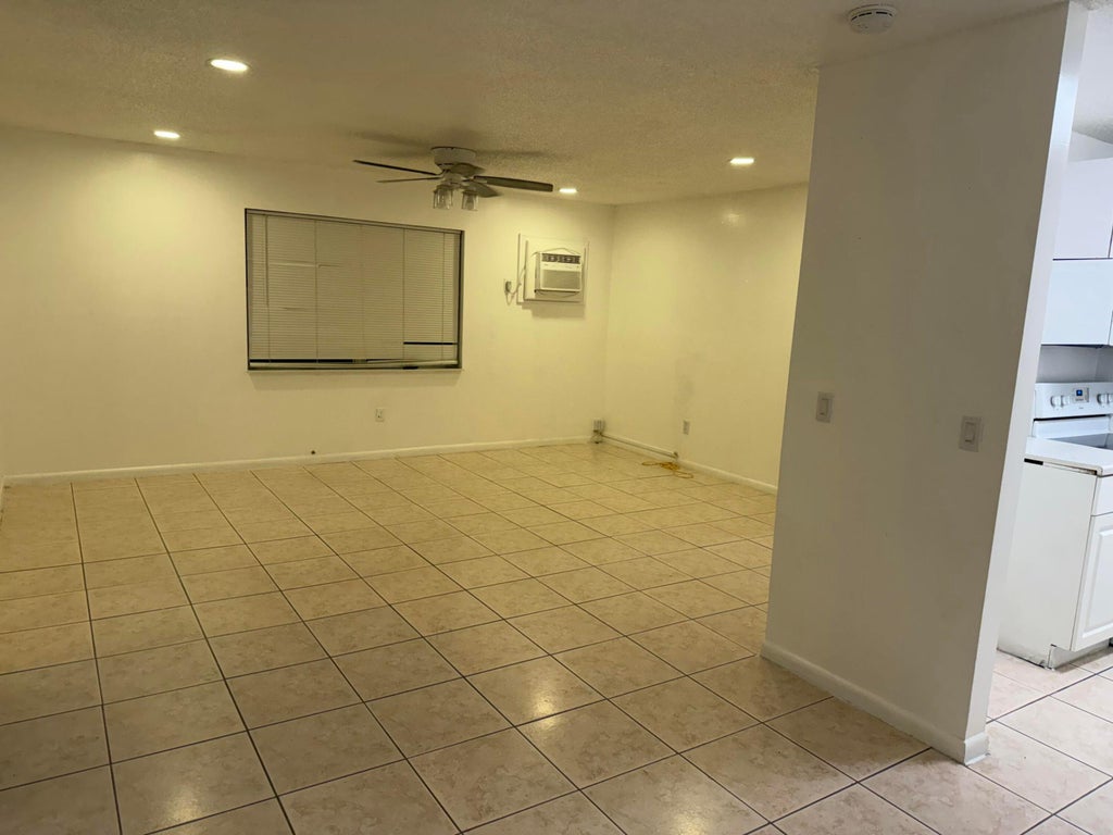 Photo of 1351 KIRK Road, West Palm Beach, FL 33406 (MLS # B26073214)