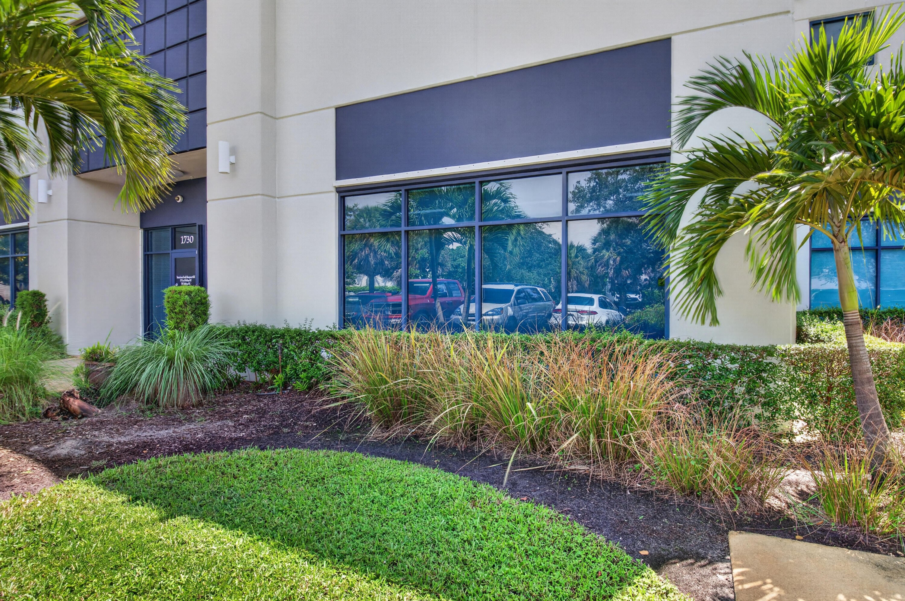 1728 CORPORATE Drive