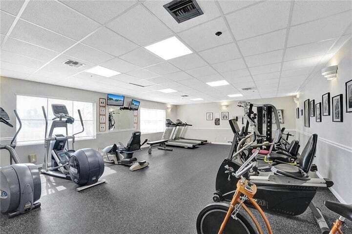 Town Villas - Residential Lease