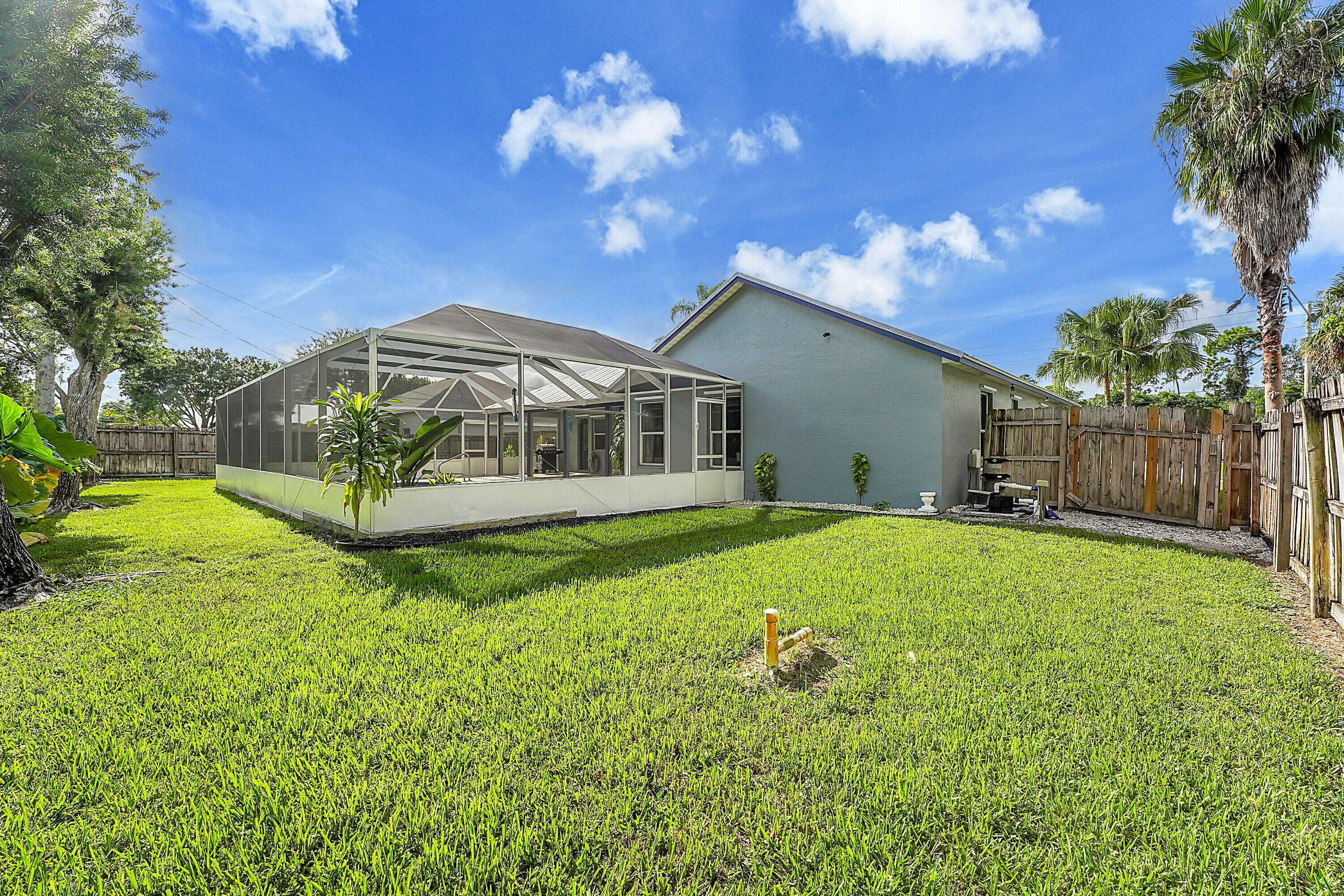 PORT ST LUCIE SECTION 20 - Residential