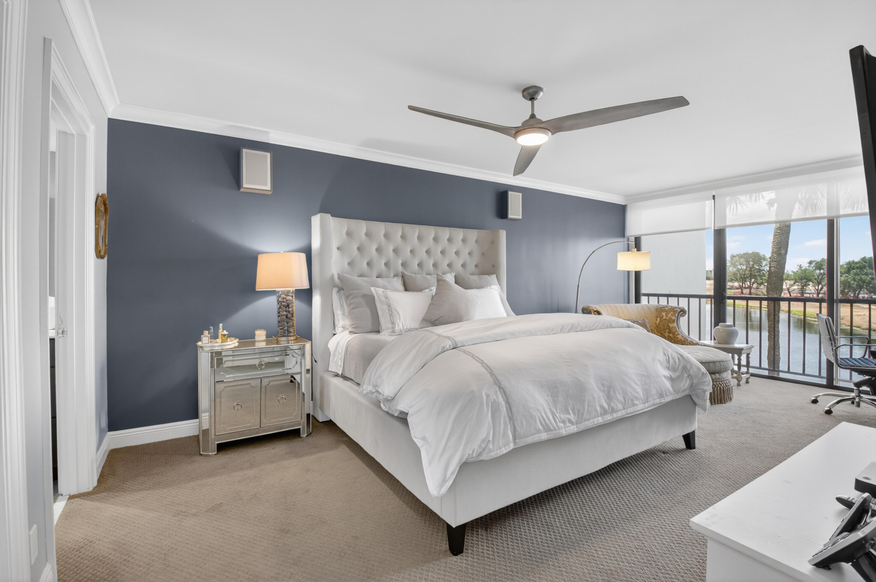 LAKEWOOD MIDRISE CONDO IV UNIT 725 - Residential