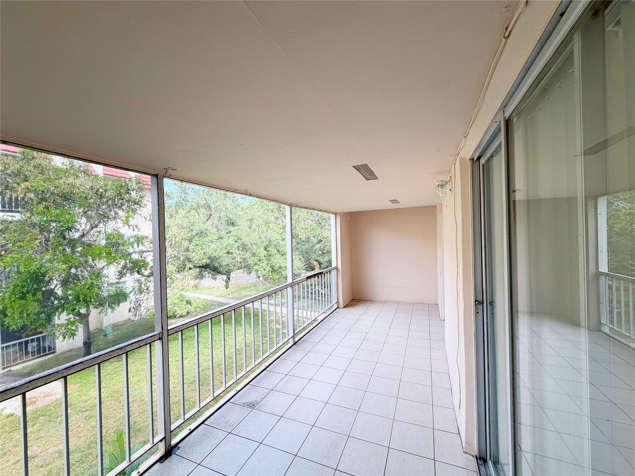 Oaks of Boca - Residential Lease