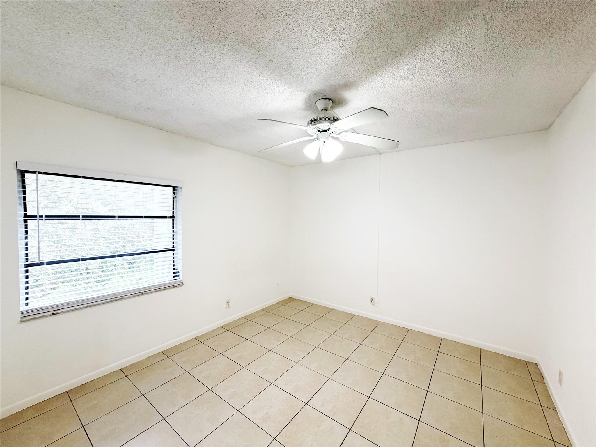 Oaks of Boca - Residential Lease