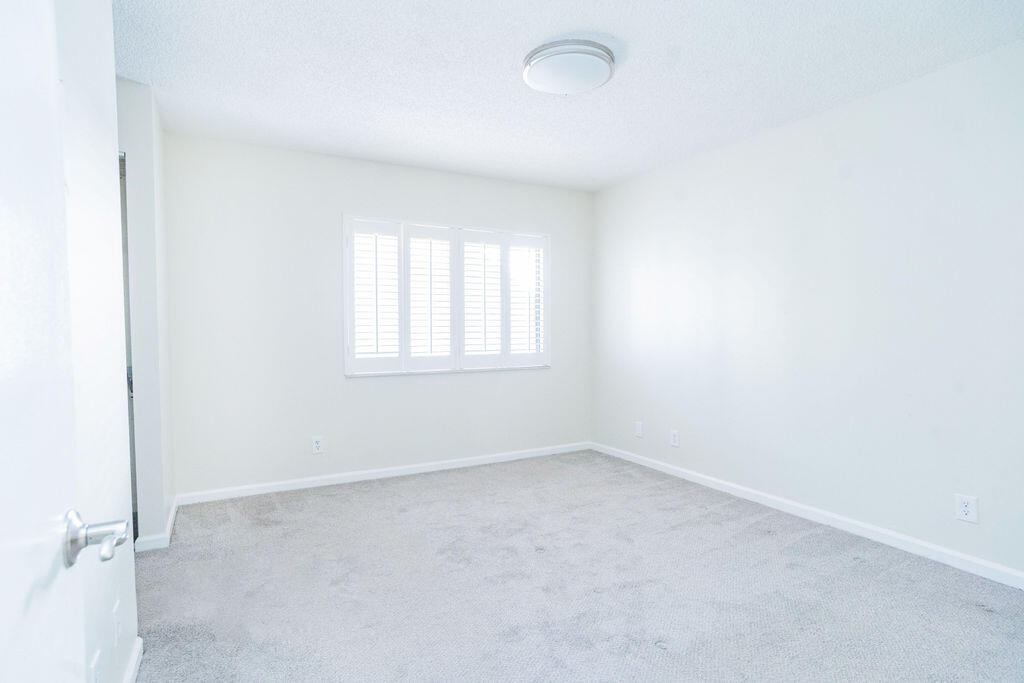 POPPLETON CREEK CONDO - Residential