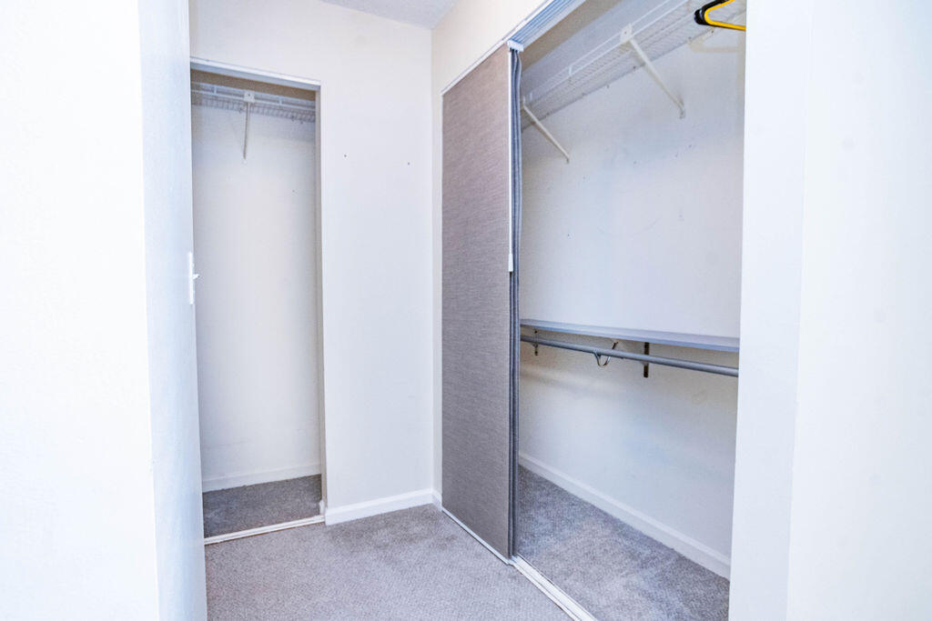 POPPLETON CREEK CONDO - Residential