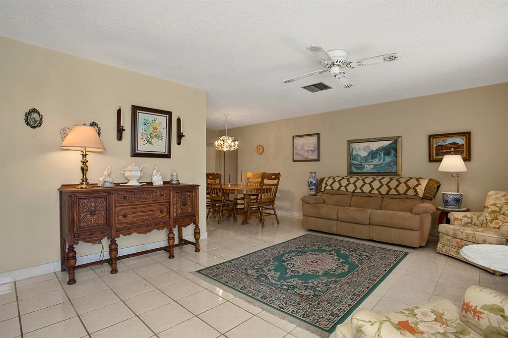 PALM BEACH LEISUREVILLE SEC 10 - Residential