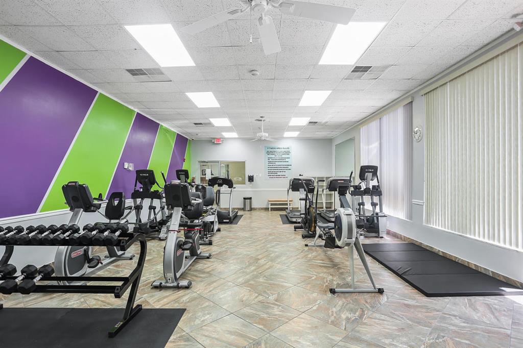 PALM BEACH LEISUREVILLE SEC 10 - Residential