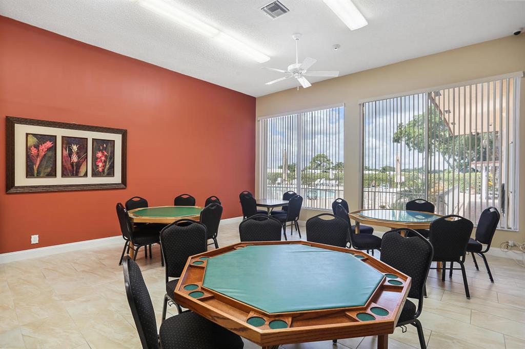 PALM BEACH LEISUREVILLE SEC 10 - Residential