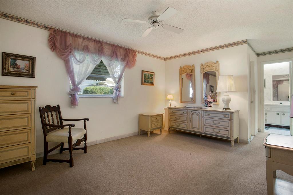 PALM BEACH LEISUREVILLE SEC 10 - Residential