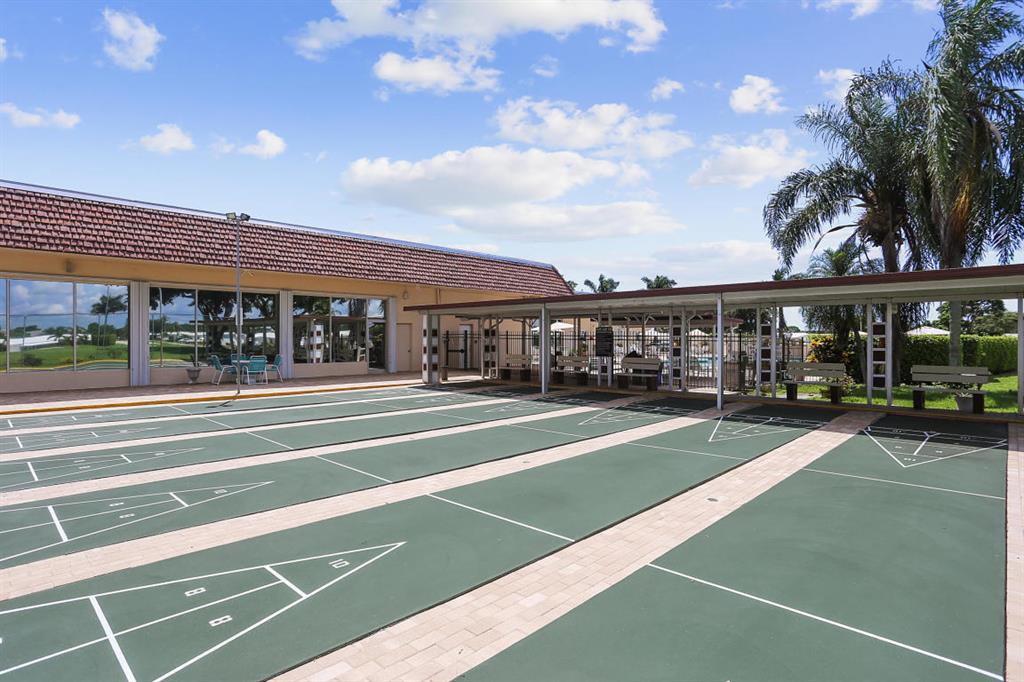 PALM BEACH LEISUREVILLE SEC 10 - Residential