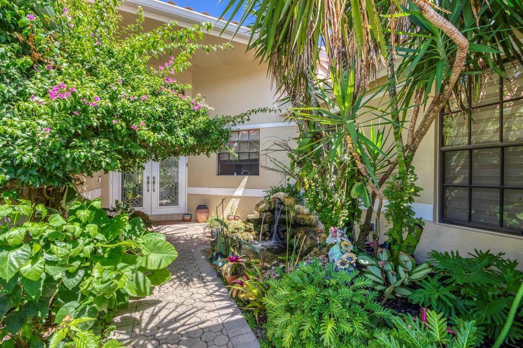 Photo of 10080 Dover Carriage Lane, Wellington, FL 33449 (MLS # R11120556)